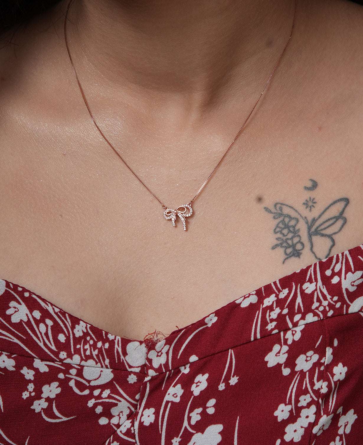 Bow Pendant
