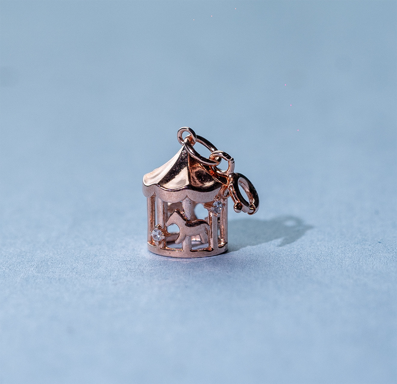 Merry go round charm rose gold