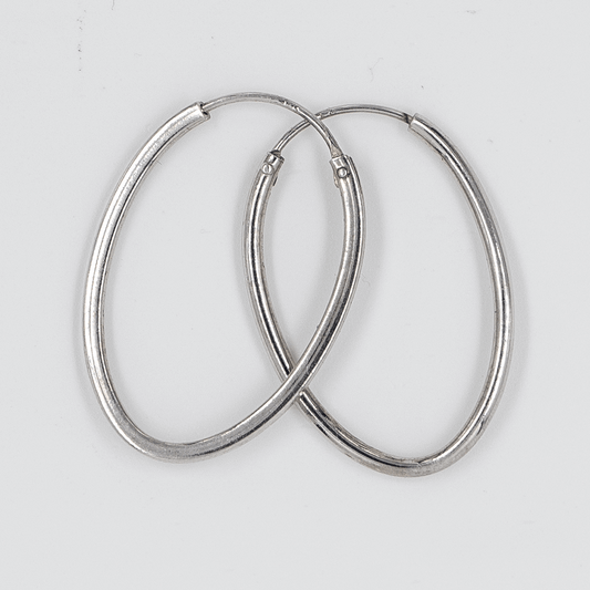 Minimalist Oval Hoops