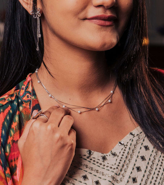 Moonlit pearl chain, 3 layer, glam of pearl with silver