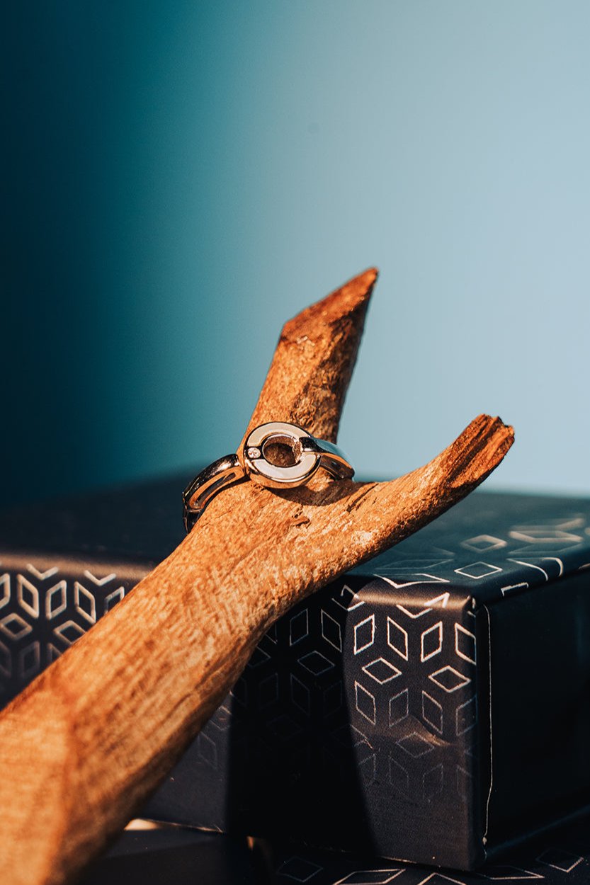 Sterling silver Mother of pearl adjustable ring