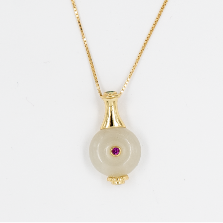 Royal vessel pendant in gold vermeil with Mother of pearl on a white background 