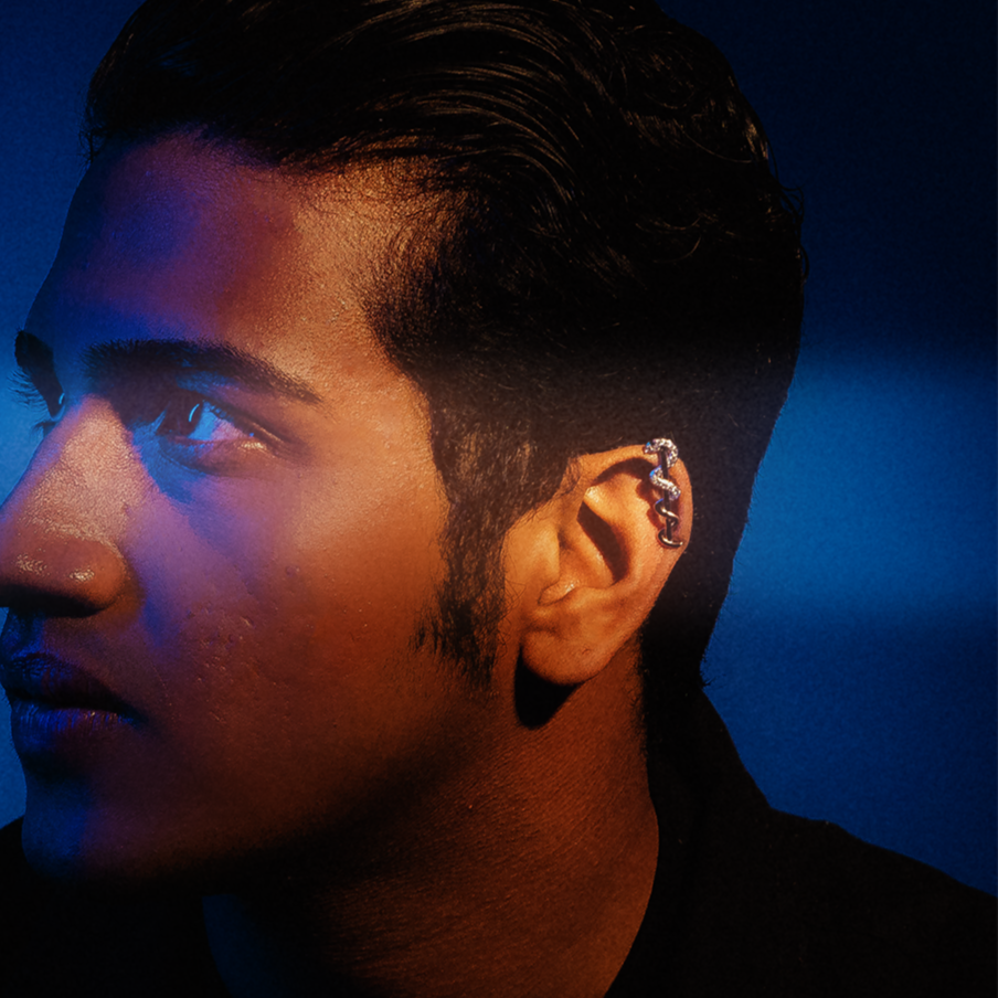 Snake ear cuff on male model - elfy