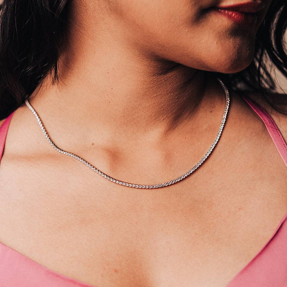 Sterling silver Sleek solitaire chain