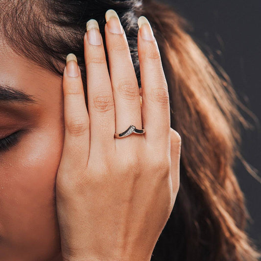 Everyday ring for that perfect every day, it's an adjustable ring which can be worn on daily basis