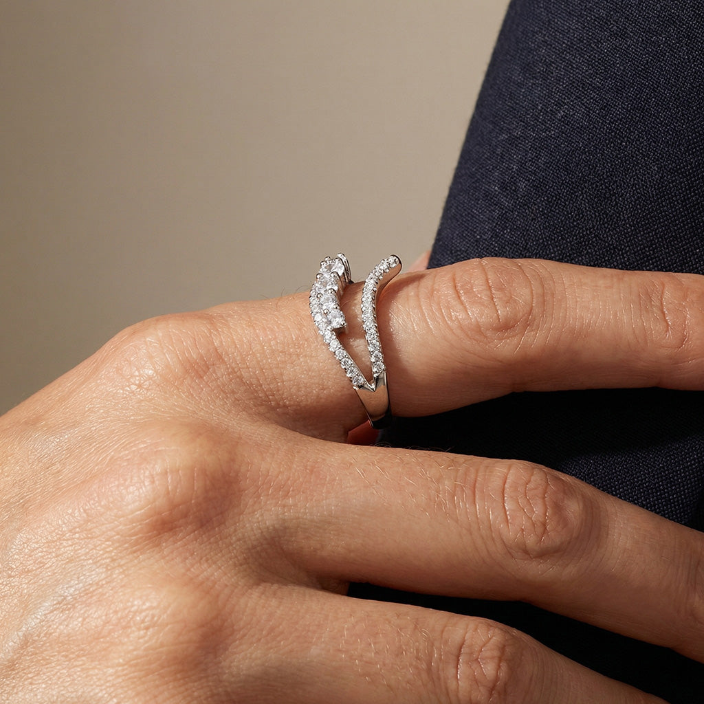 The Stream Ring, elfy 925 silver ring with wave like pattern