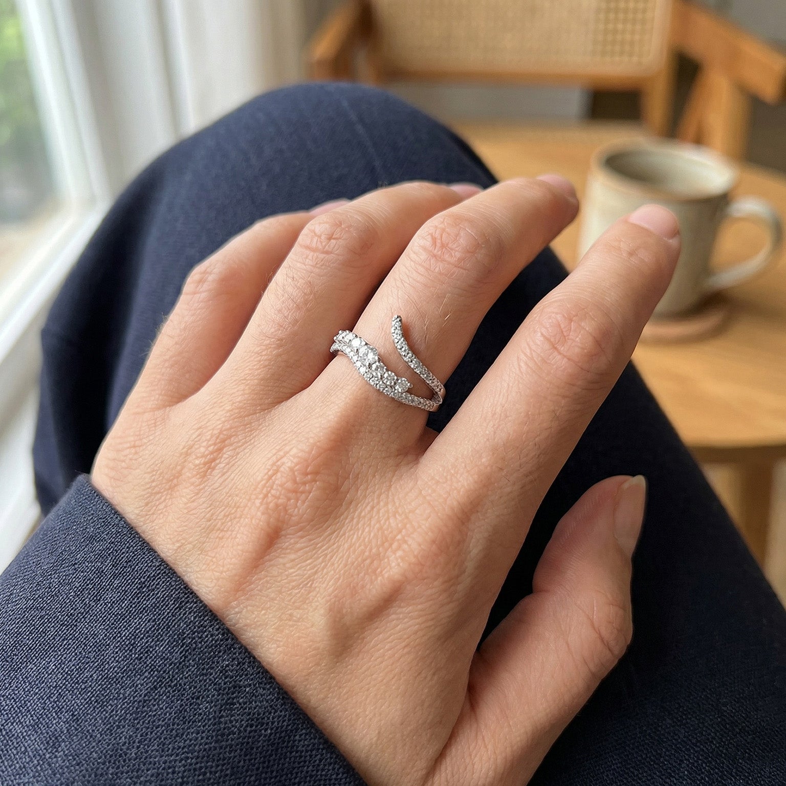 The Stream Ring, elfy 925 silver ring with wave like pattern